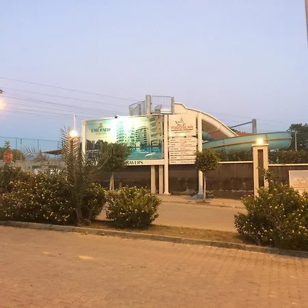 Emerald Park Apartment
